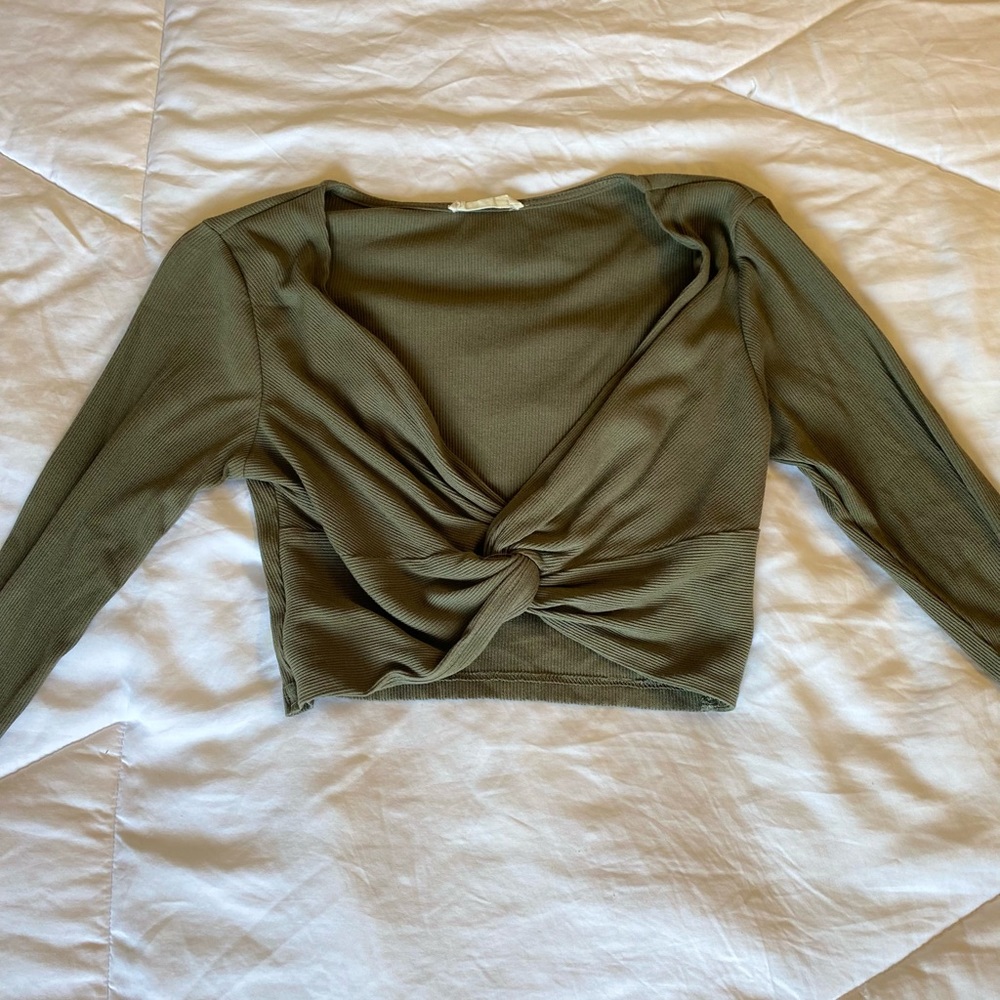 Long-sleeve cropped Illa Illa top